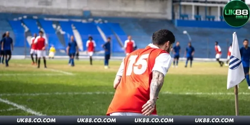 Thế trận ép biên đem đến nhiều thông tin có ích